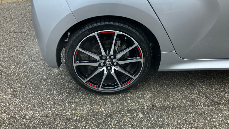 Toyota Yaris 1.5 Hybrid GR Sport 5dr CVT Hybrid Hatchback